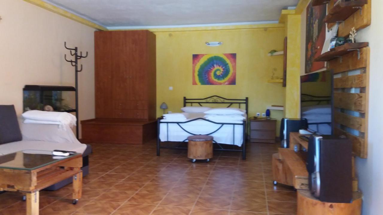 Village Life Studio Kanakádes Zewnętrze zdjęcie