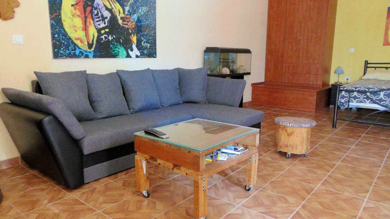 Village Life Studio Kanakádes Zewnętrze zdjęcie